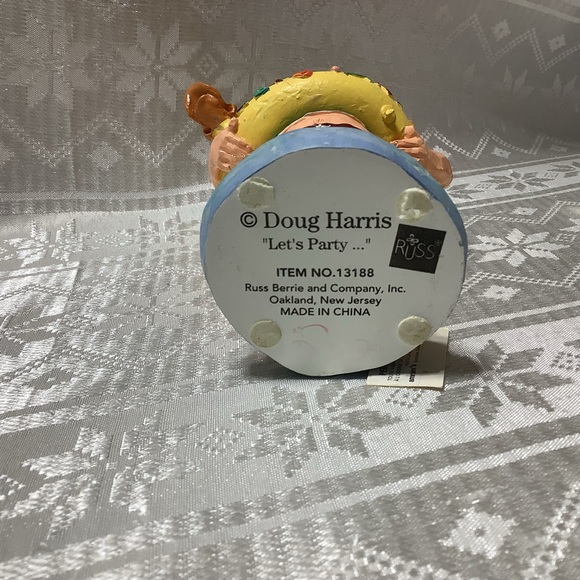 Russ Doug Harris Figurine Let’s Party Item No 13188 Vintage Signed - Picture 6 of 9